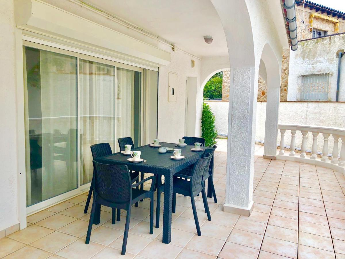 Villa Carmanco 101 Empuriabrava Exterior foto
